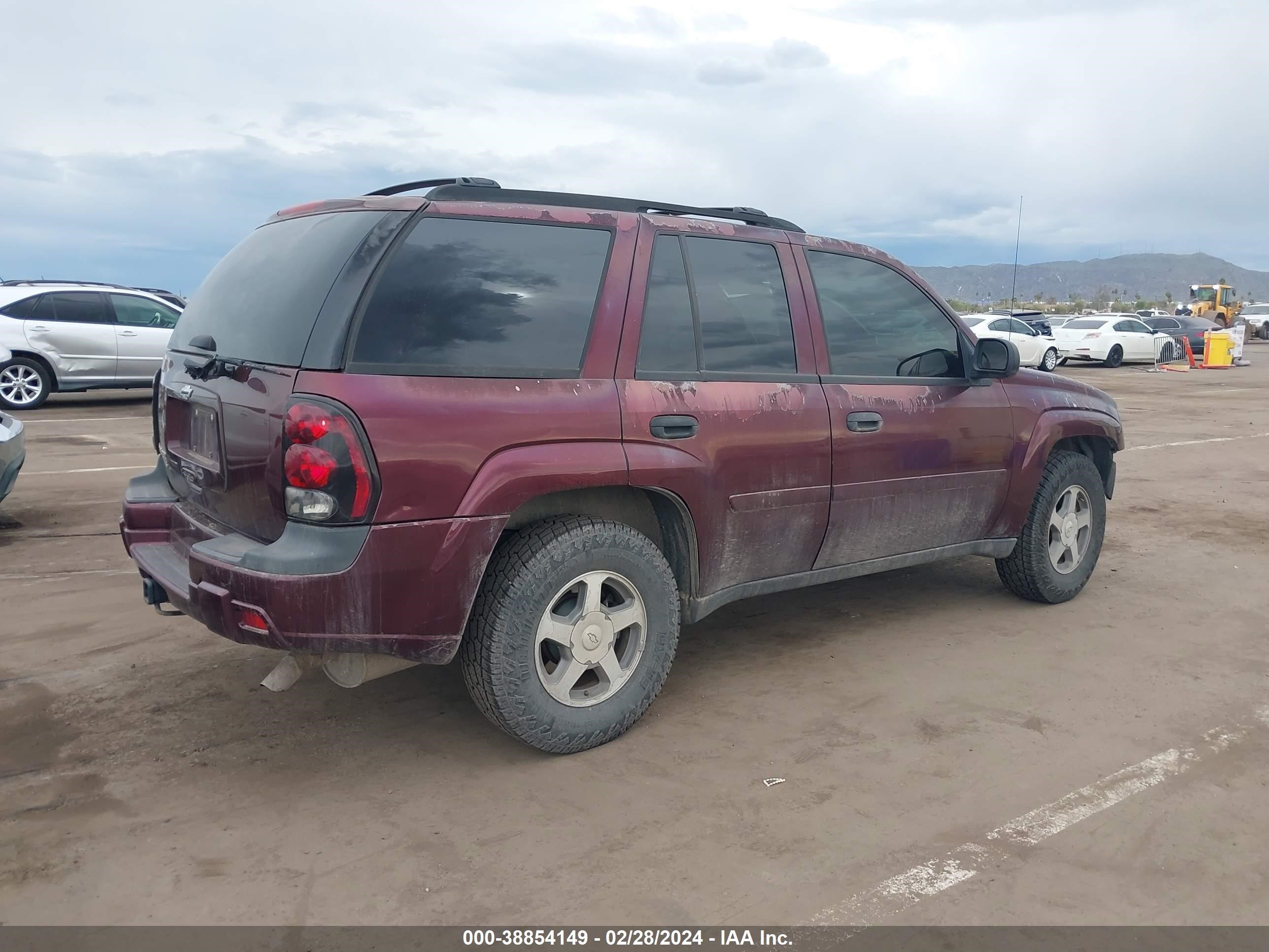 Photo 3 VIN: 1GNDT13S262157948 - CHEVROLET TRAILBLAZER 