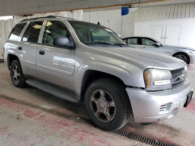 Photo 3 VIN: 1GNDT13S272199277 - CHEVROLET TRAILBLAZE 