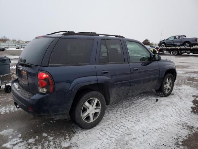 Photo 2 VIN: 1GNDT13S272305520 - CHEVROLET TRAILBLAZE 