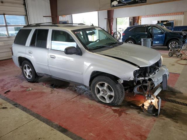 Photo 3 VIN: 1GNDT13S282145706 - CHEVROLET TRAILBLZR 