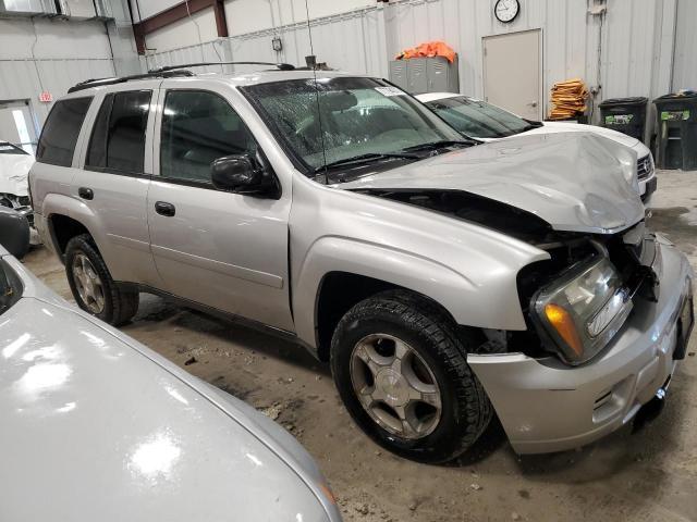 Photo 3 VIN: 1GNDT13S282231016 - CHEVROLET TRAILBLZR 