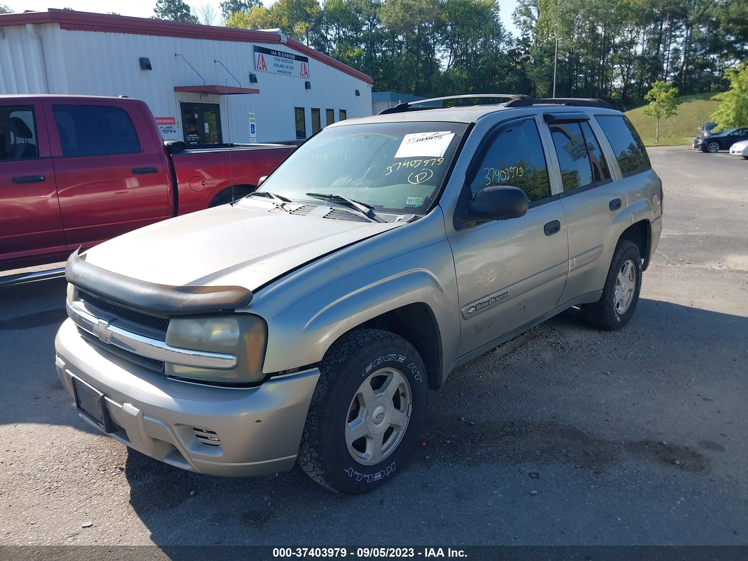 Photo 1 VIN: 1GNDT13S322293242 - CHEVROLET TRAILBLAZER 