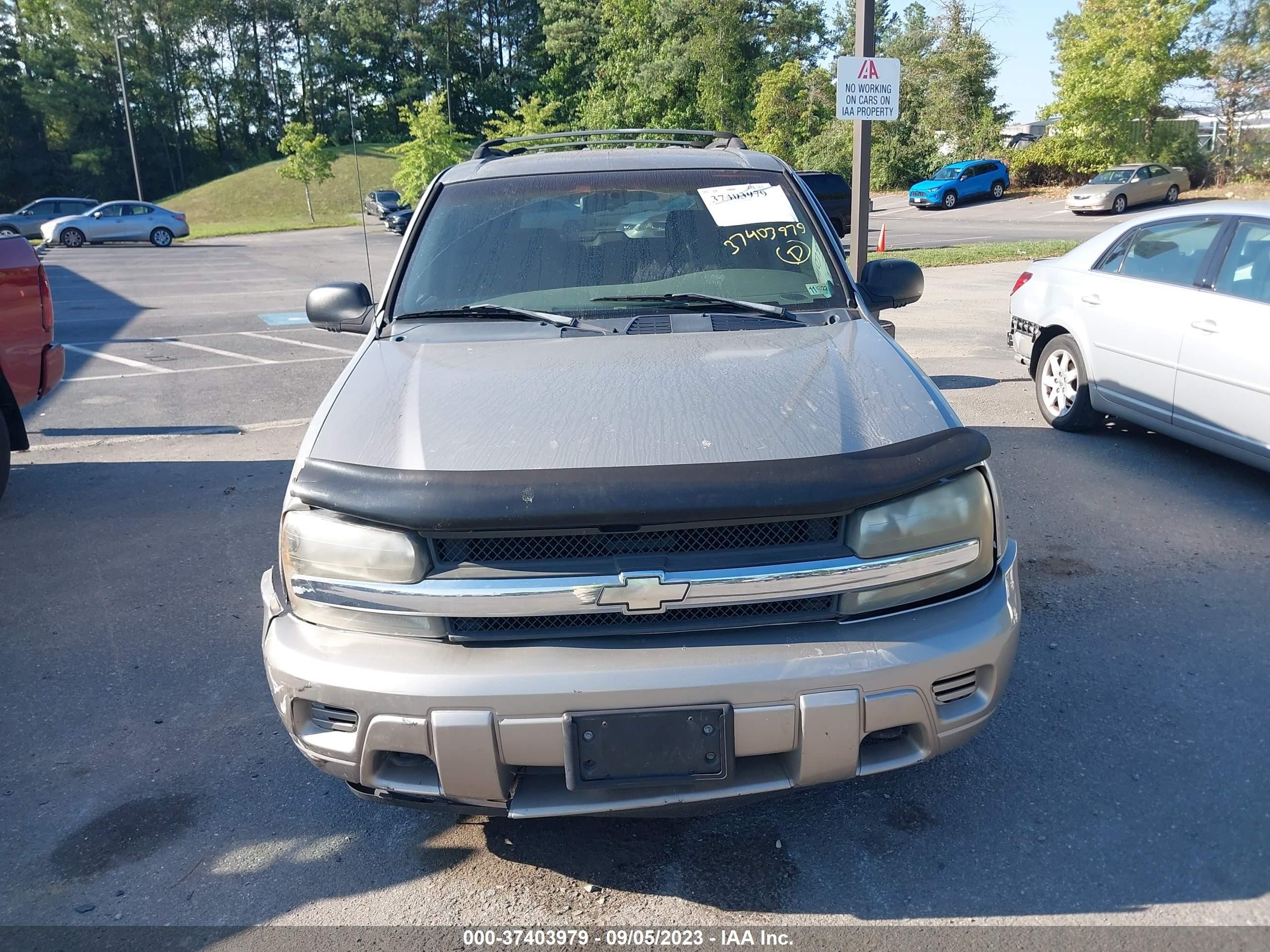 Photo 11 VIN: 1GNDT13S322293242 - CHEVROLET TRAILBLAZER 