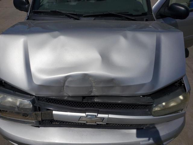 Photo 10 VIN: 1GNDT13S342105774 - CHEVROLET TRAILBLZR 