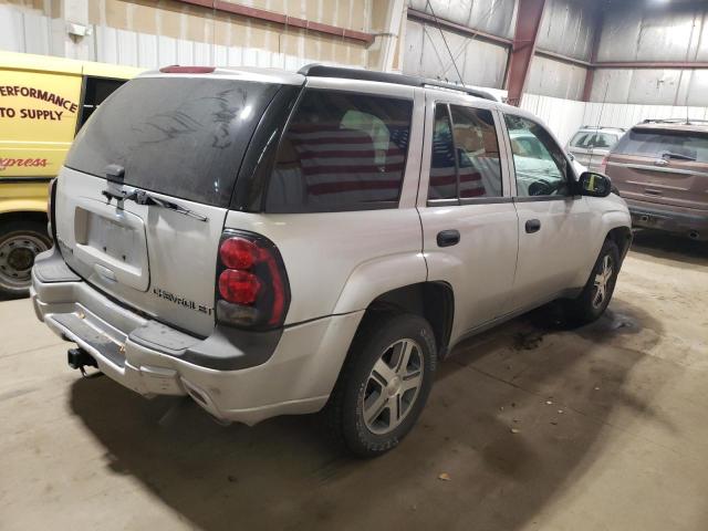 Photo 2 VIN: 1GNDT13S342287573 - CHEVROLET TRAILBLAZE 