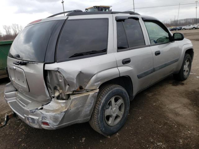 Photo 2 VIN: 1GNDT13S352384869 - CHEVROLET TRAILBLAZE 