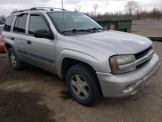 Photo 3 VIN: 1GNDT13S352384869 - CHEVROLET TRAILBLAZE 