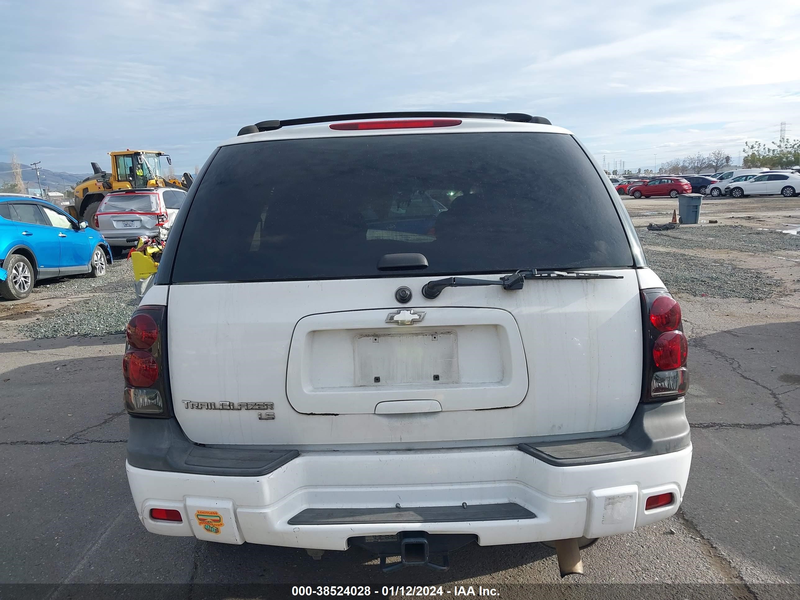 Photo 14 VIN: 1GNDT13S362144643 - CHEVROLET TRAILBLAZER 