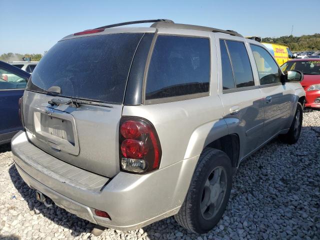 Photo 2 VIN: 1GNDT13S362158686 - CHEVROLET TRAILBLAZE 