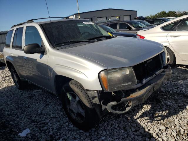 Photo 3 VIN: 1GNDT13S362158686 - CHEVROLET TRAILBLAZE 