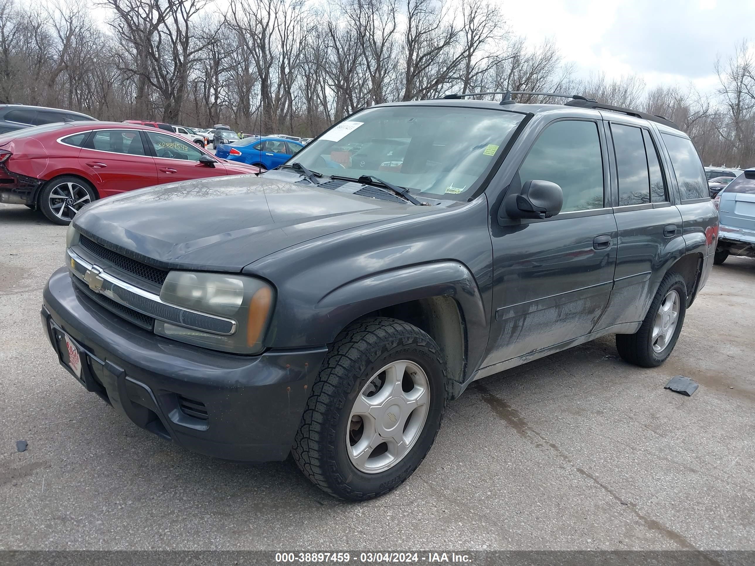 Photo 1 VIN: 1GNDT13S372124278 - CHEVROLET TRAILBLAZER 