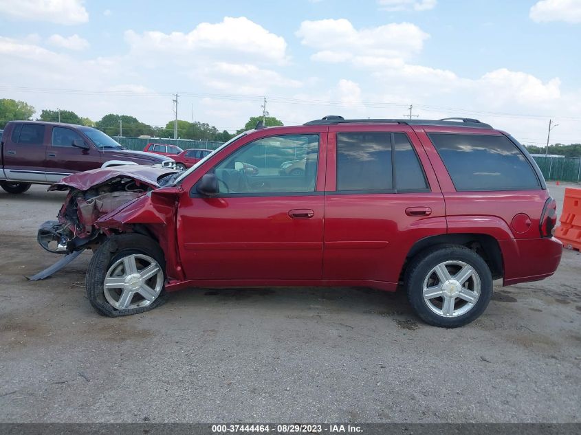 Photo 13 VIN: 1GNDT13S372136110 - CHEVROLET TRAILBLAZER 