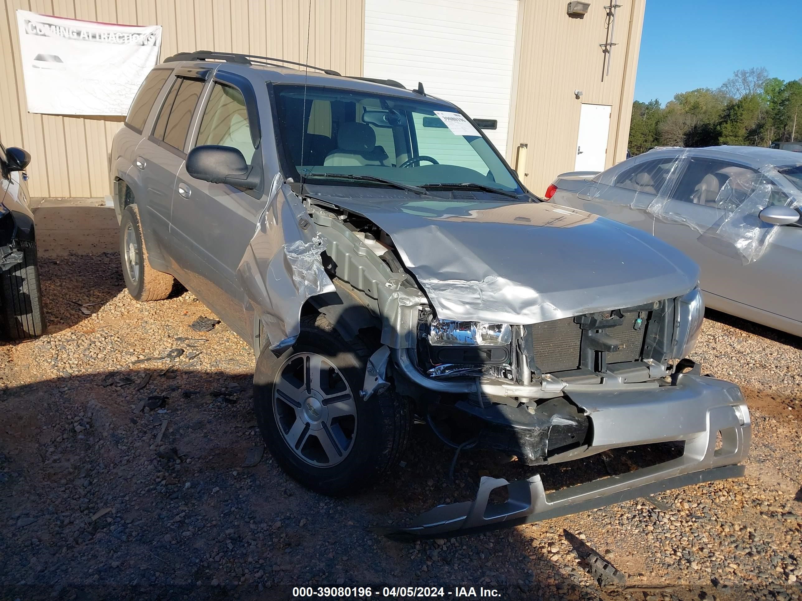 Photo 0 VIN: 1GNDT13S372196825 - CHEVROLET TRAILBLAZER 