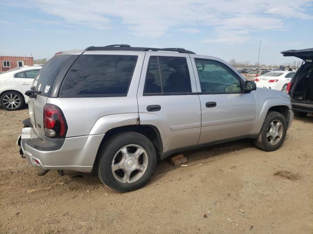 Photo 2 VIN: 1GNDT13S372300990 - CHEVROLET TRAILBLAZE 