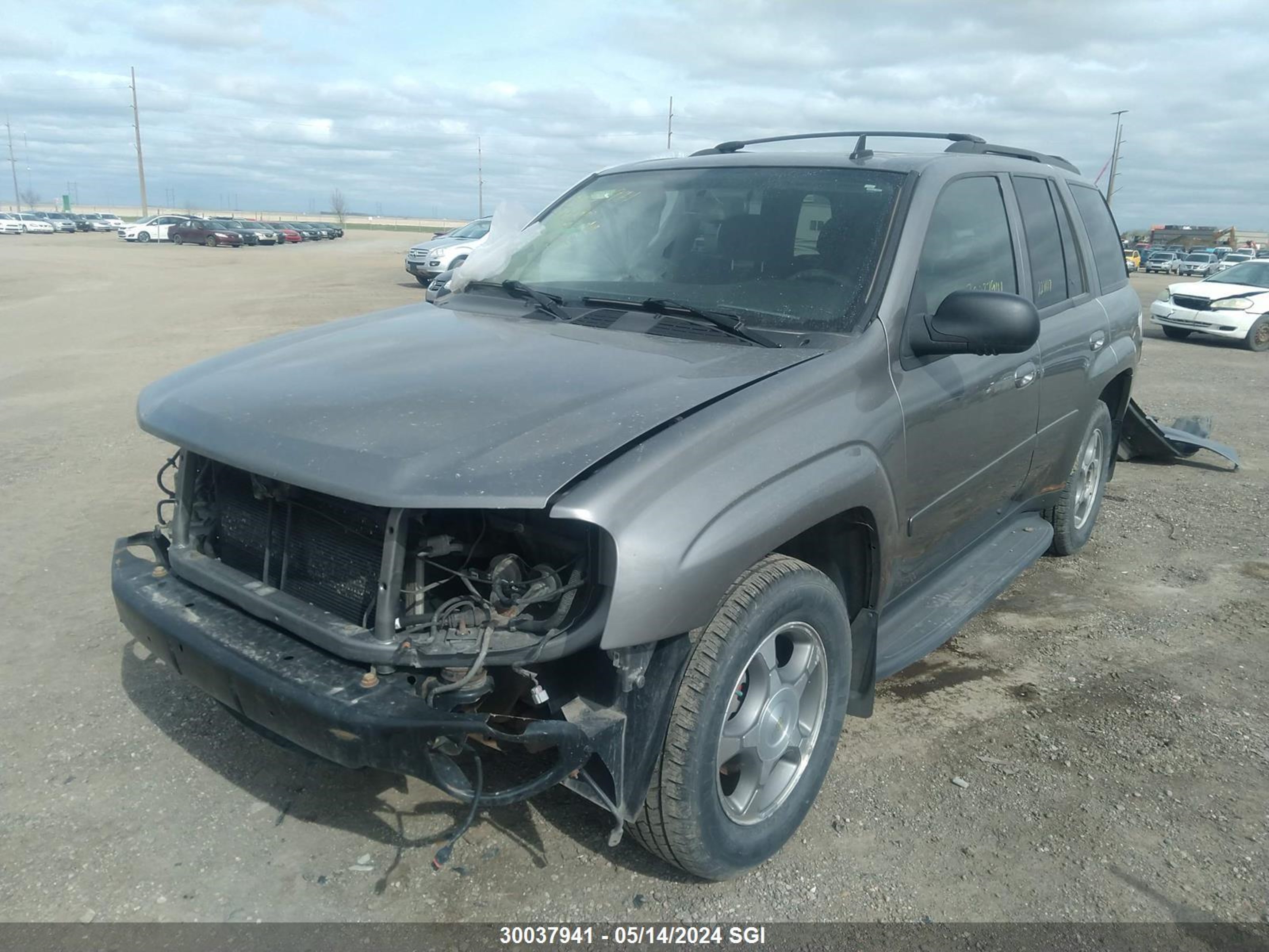 Photo 1 VIN: 1GNDT13S382167410 - CHEVROLET TRAILBLAZER 