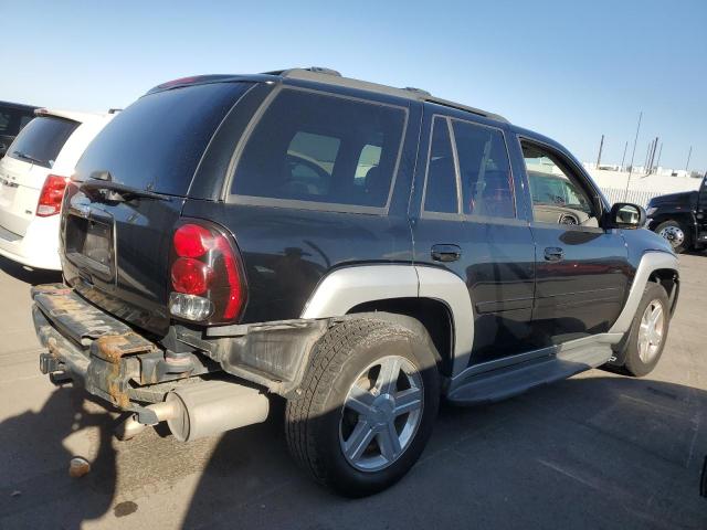 Photo 2 VIN: 1GNDT13S382167536 - CHEVROLET TRAILBLAZE 