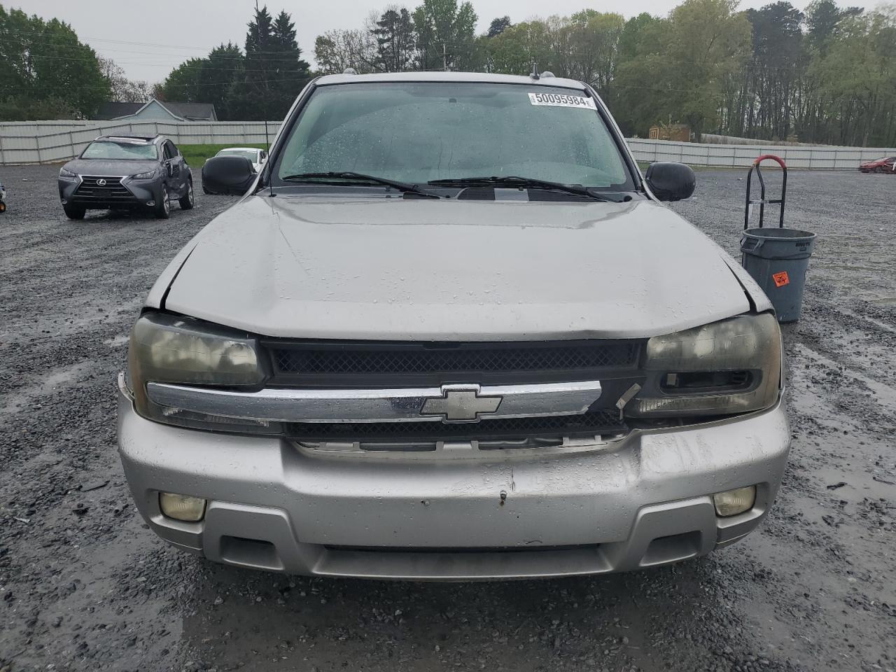 Photo 4 VIN: 1GNDT13S382180223 - CHEVROLET TRAILBLAZER 