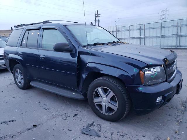 Photo 3 VIN: 1GNDT13S382255812 - CHEVROLET TRAILBLAZE 