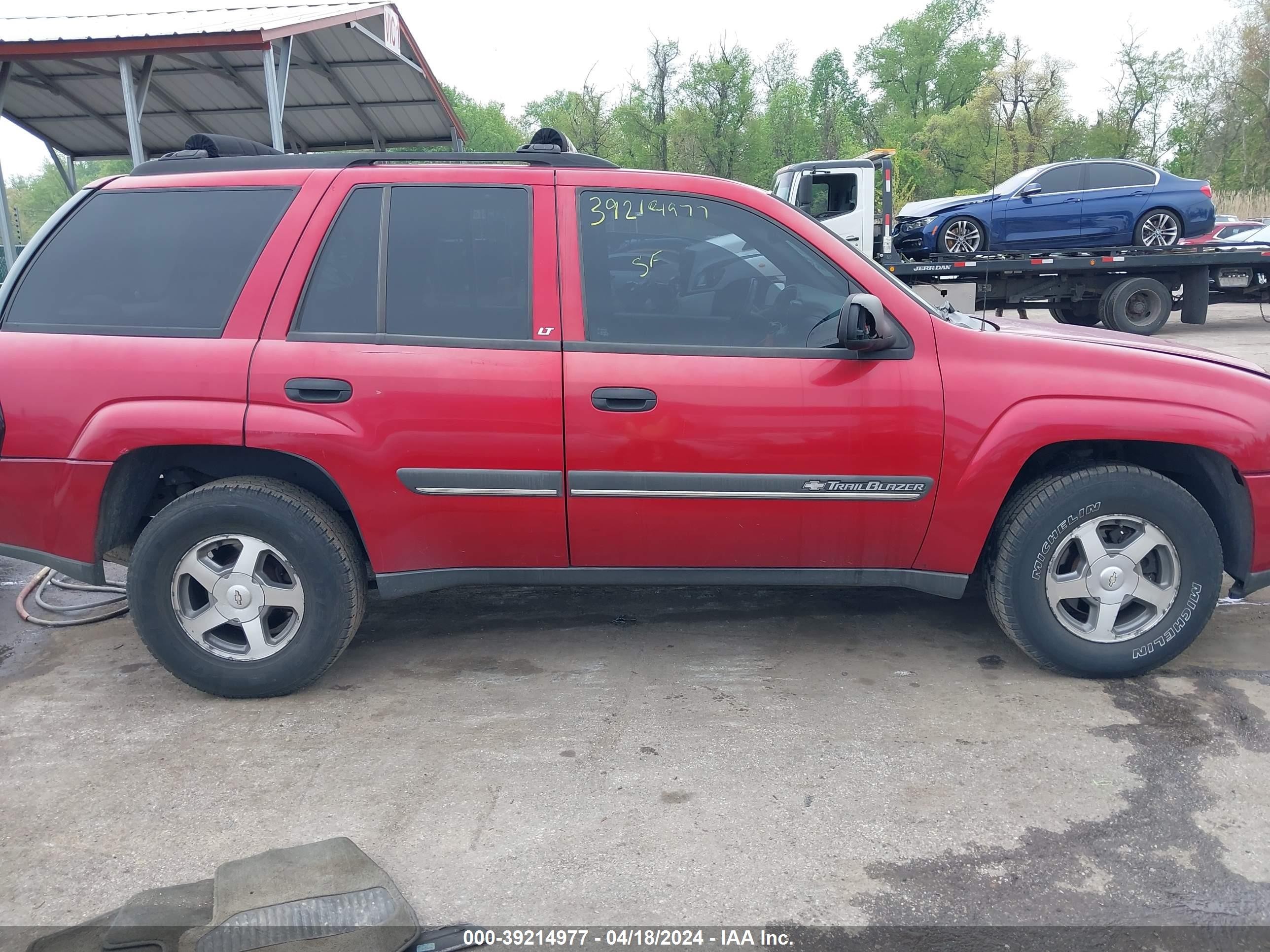 Photo 12 VIN: 1GNDT13S422258774 - CHEVROLET TRAILBLAZER 