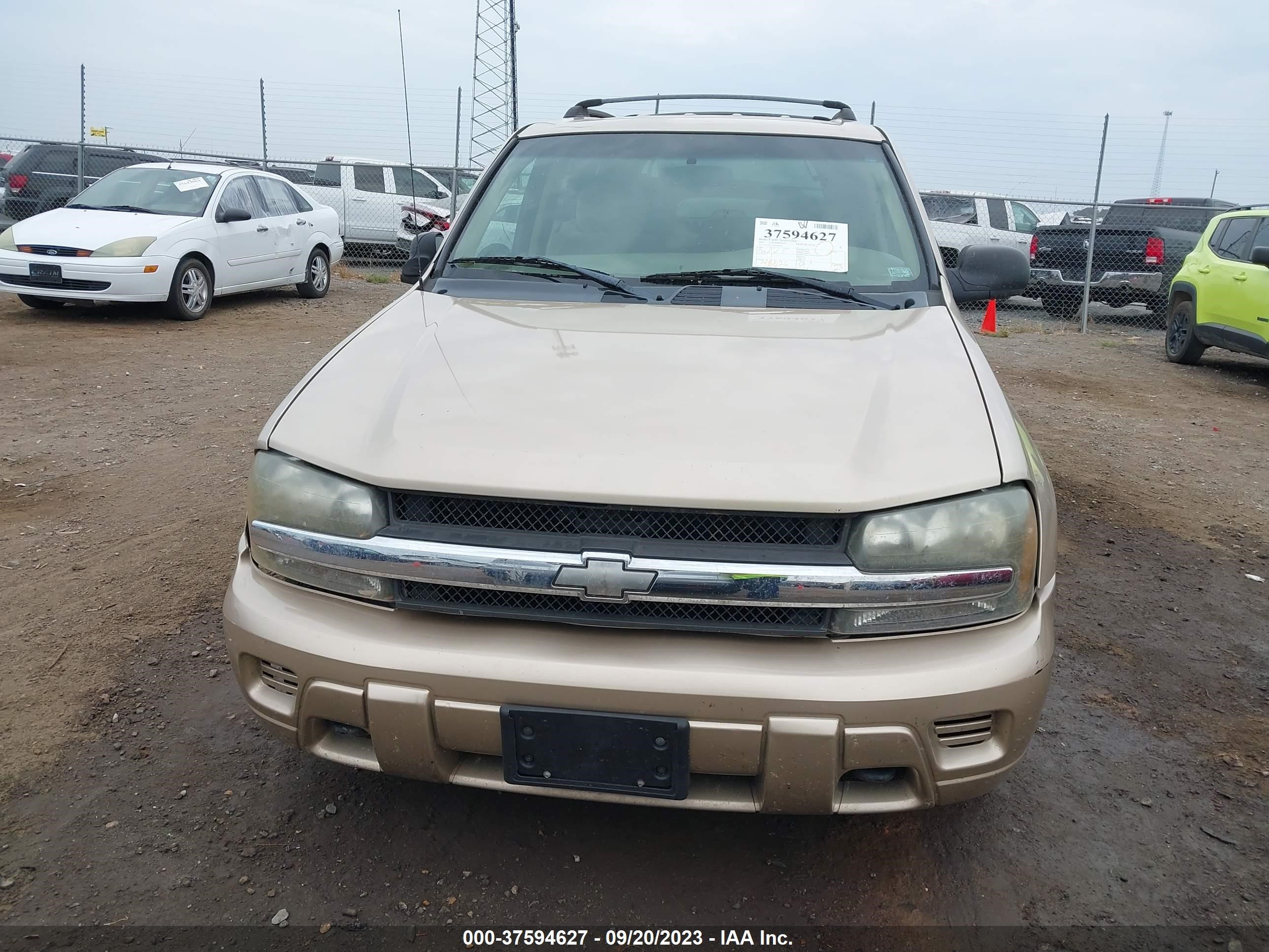 Photo 11 VIN: 1GNDT13S442149492 - CHEVROLET TRAILBLAZER 