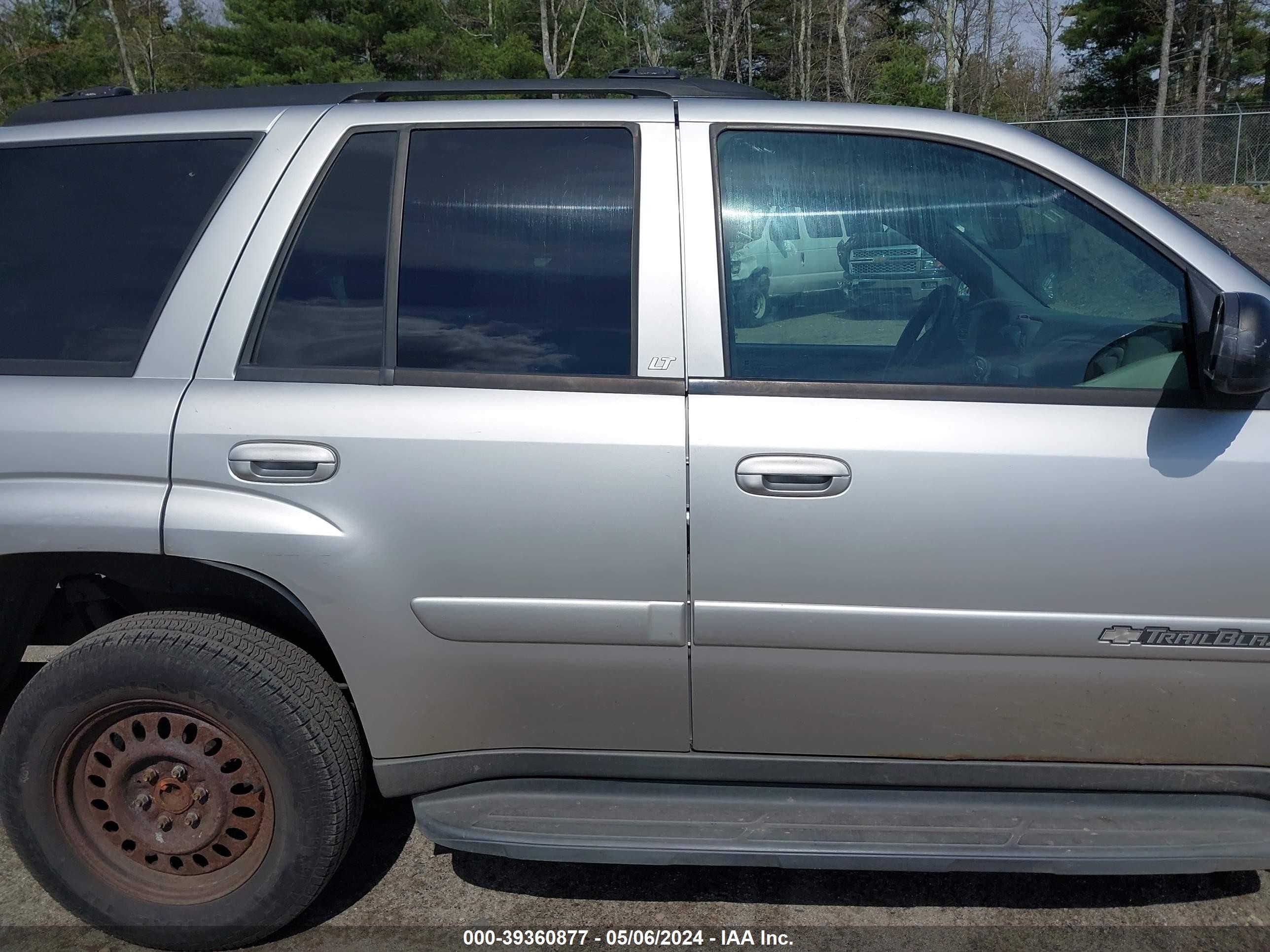 Photo 12 VIN: 1GNDT13S442272614 - CHEVROLET TRAILBLAZER 