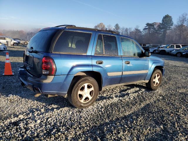 Photo 2 VIN: 1GNDT13S452109799 - CHEVROLET TRAILBLAZE 