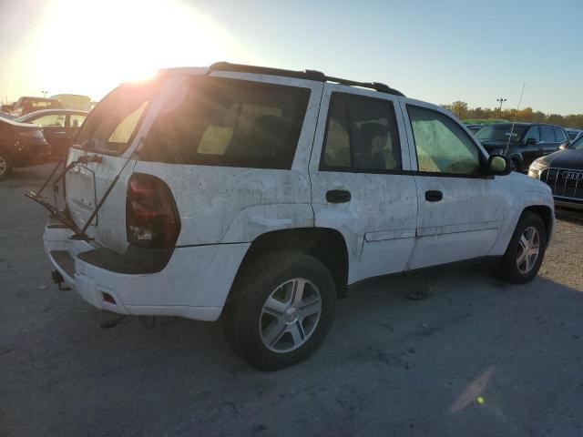 Photo 2 VIN: 1GNDT13S462141492 - CHEVROLET TRAILBLAZE 