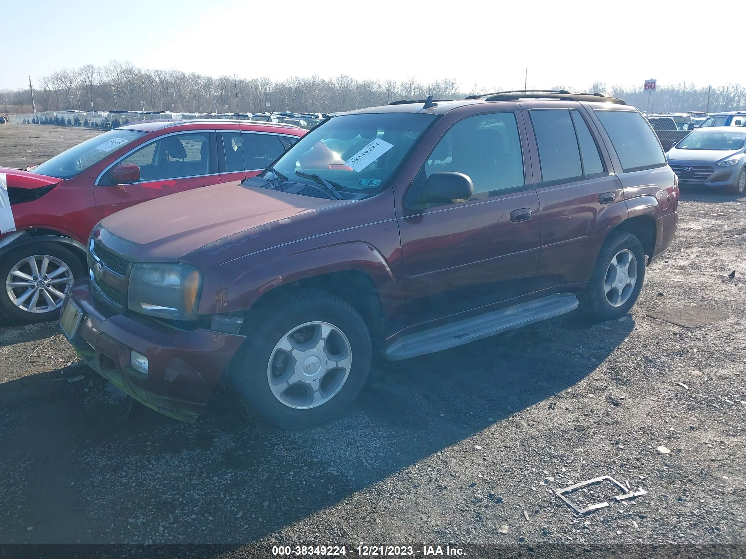 Photo 1 VIN: 1GNDT13S462303556 - CHEVROLET TRAILBLAZER 