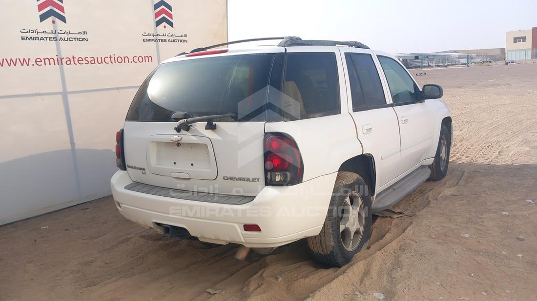 Photo 8 VIN: 1GNDT13S472109126 - CHEVROLET TRAILBLAZER 