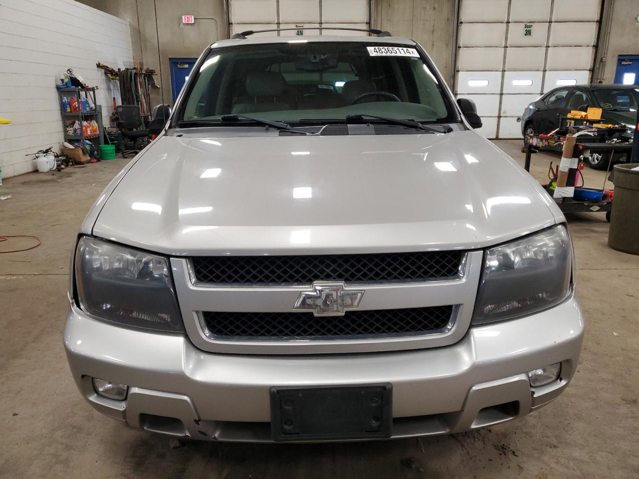 Photo 4 VIN: 1GNDT13S472177393 - CHEVROLET TRAILBLAZER 