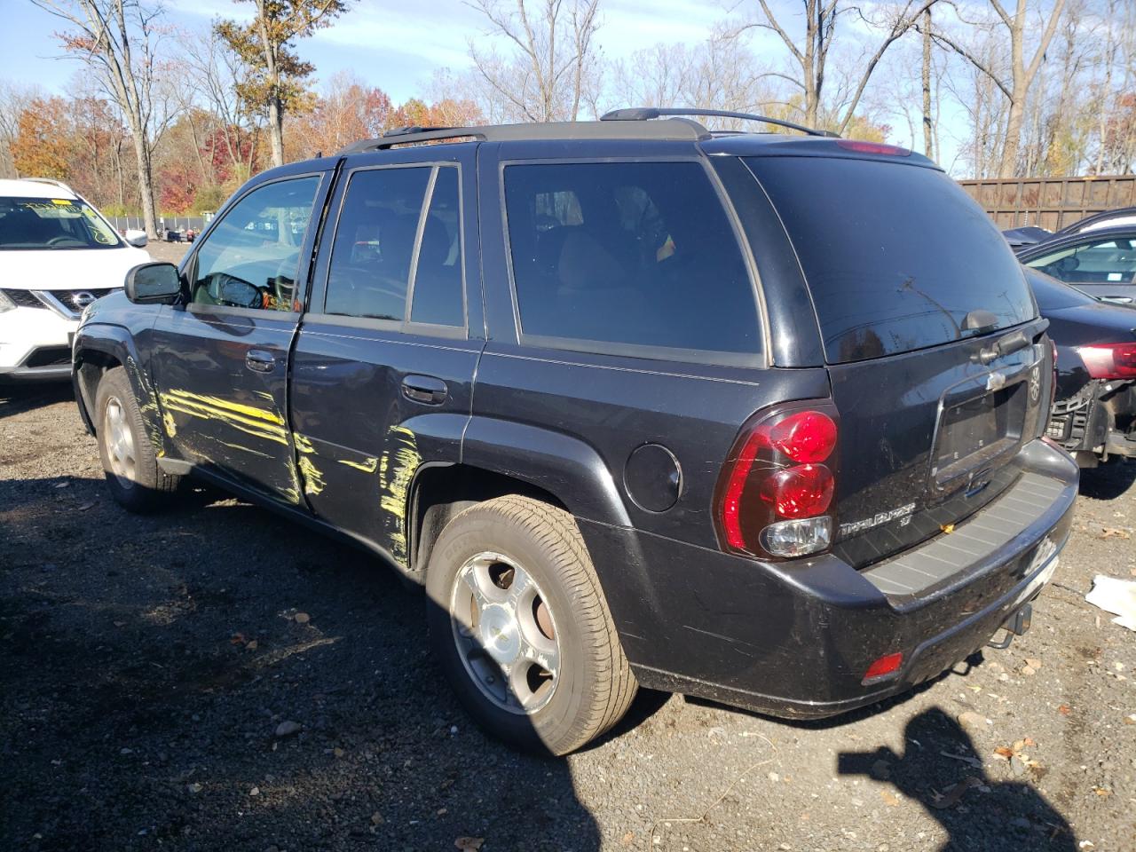 Photo 1 VIN: 1GNDT13S482148459 - CHEVROLET TRAILBLAZER 