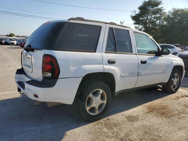 Photo 2 VIN: 1GNDT13S482160191 - CHEVROLET TRAILBLAZE 