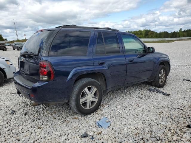 Photo 2 VIN: 1GNDT13S482163303 - CHEVROLET TRAILBLAZE 