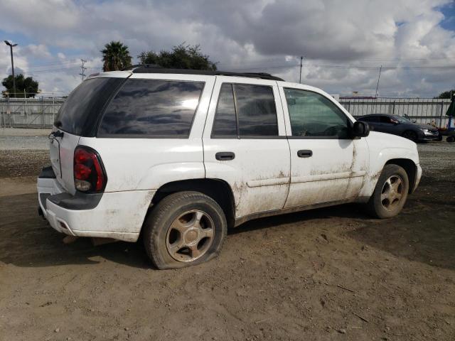 Photo 2 VIN: 1GNDT13S482171143 - CHEVROLET TRAILBLAZE 