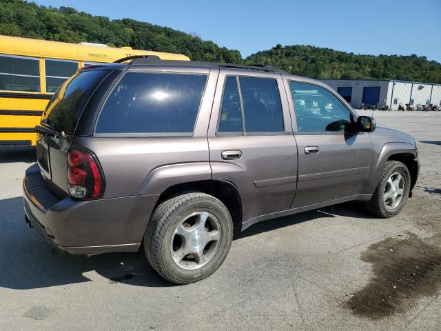 Photo 2 VIN: 1GNDT13S482221751 - CHEVROLET TRAILBLAZE 