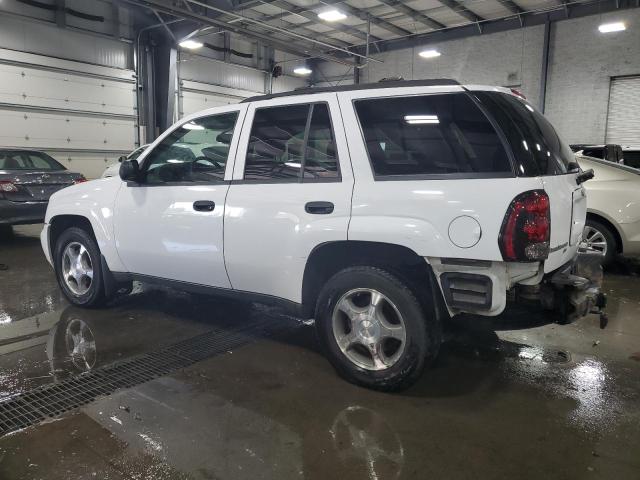 Photo 1 VIN: 1GNDT13S482243670 - CHEVROLET TRAILBLAZE 