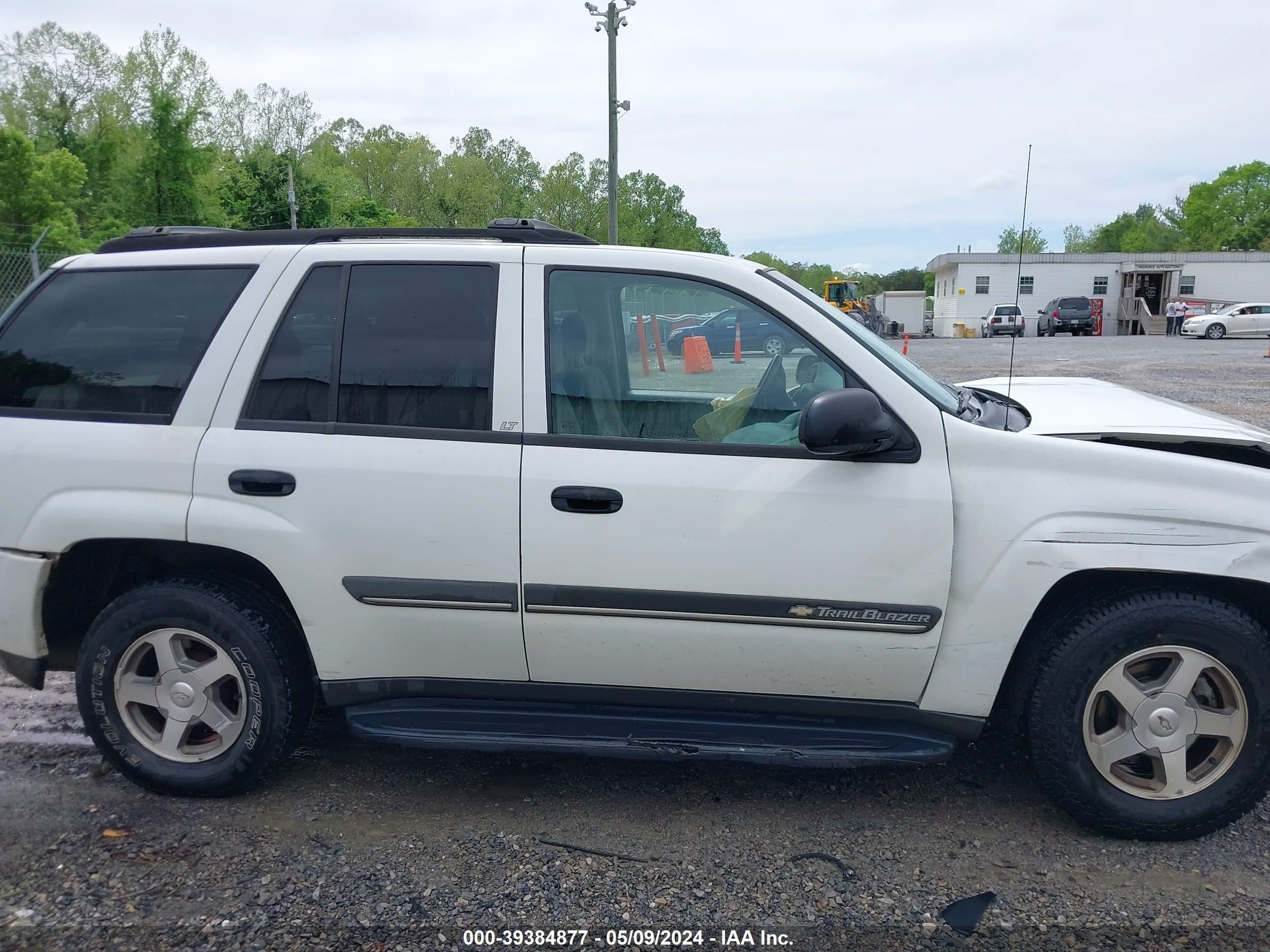 Photo 13 VIN: 1GNDT13S522133315 - CHEVROLET TRAILBLAZER 