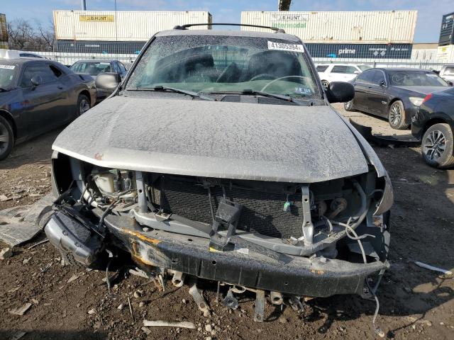 Photo 4 VIN: 1GNDT13S522151605 - CHEVROLET TRAILBLAZE 