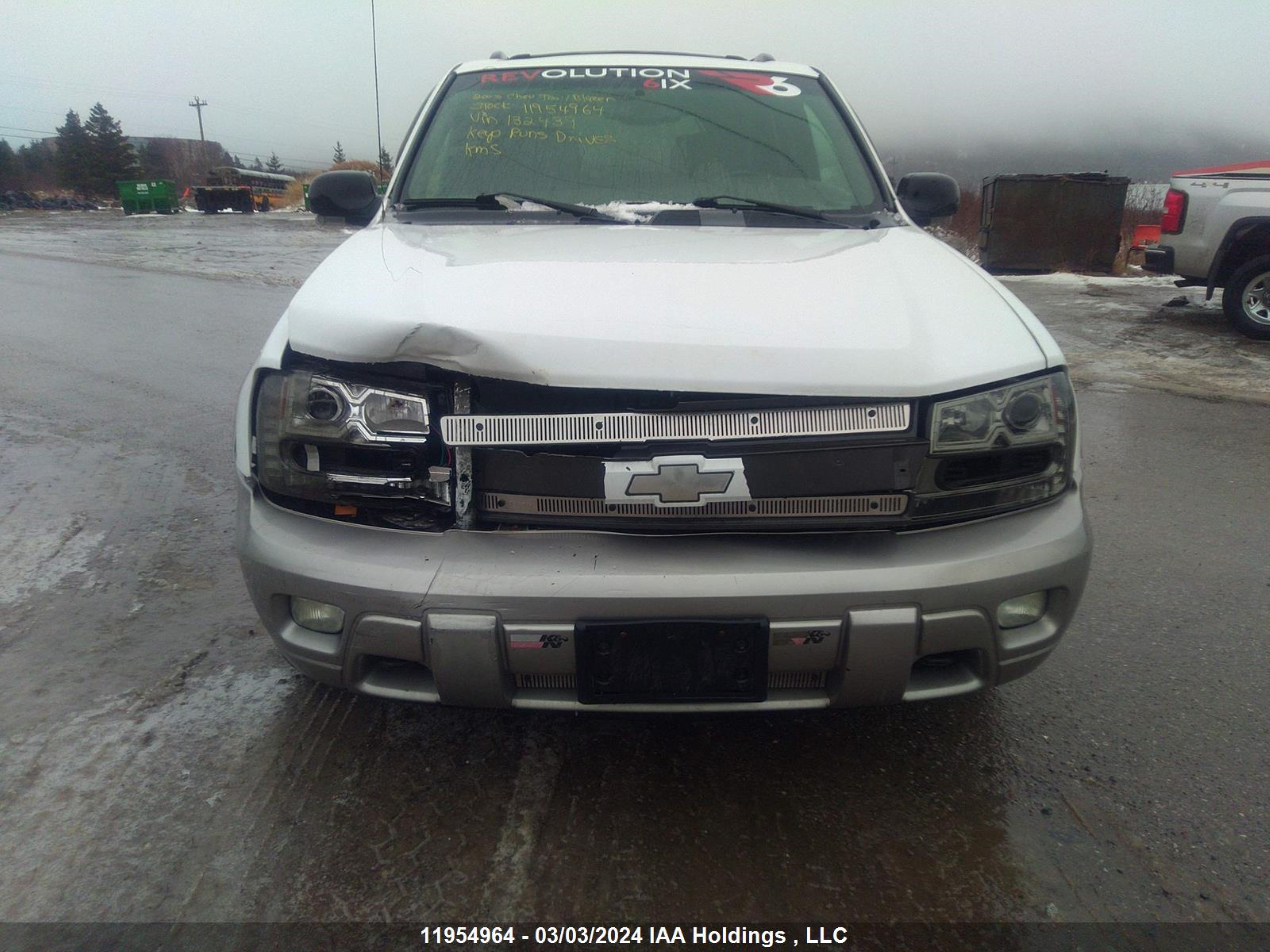 Photo 12 VIN: 1GNDT13S532132439 - CHEVROLET TRAILBLAZER 