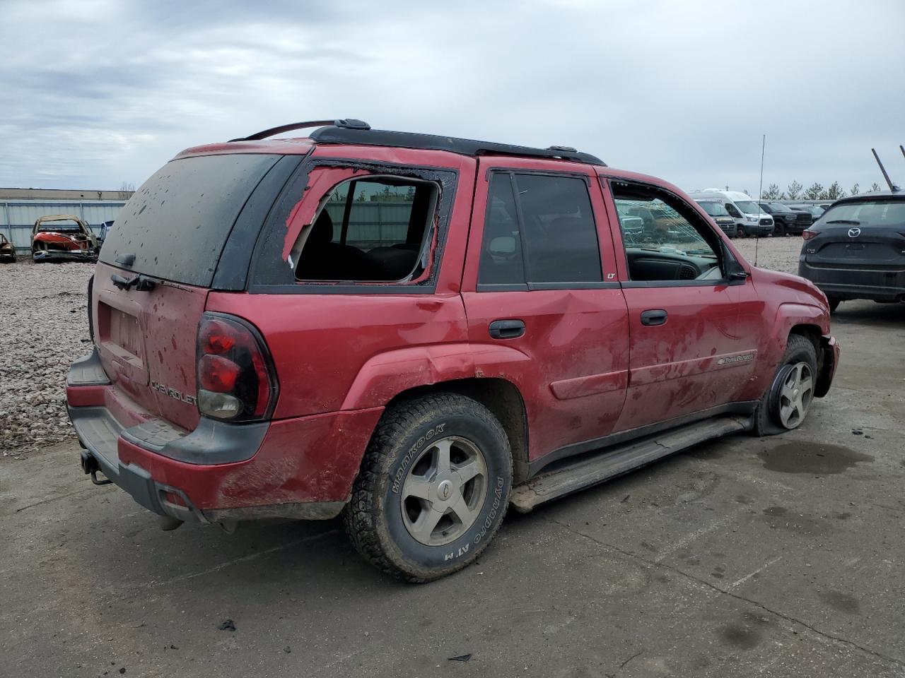 Photo 2 VIN: 1GNDT13S532237529 - CHEVROLET TRAILBLAZER 