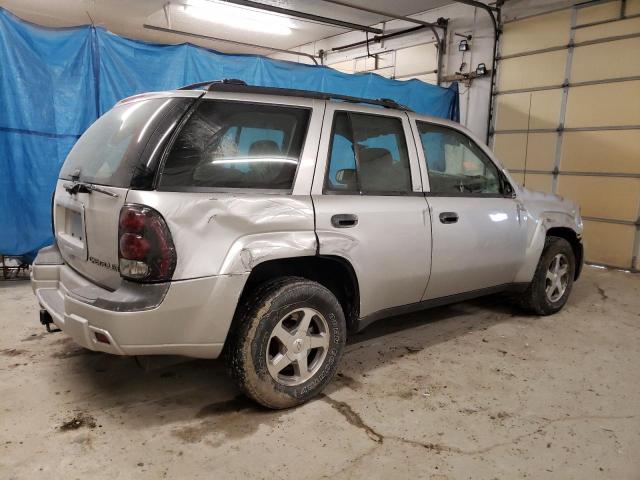 Photo 2 VIN: 1GNDT13S542127534 - CHEVROLET TRAILBLZR 