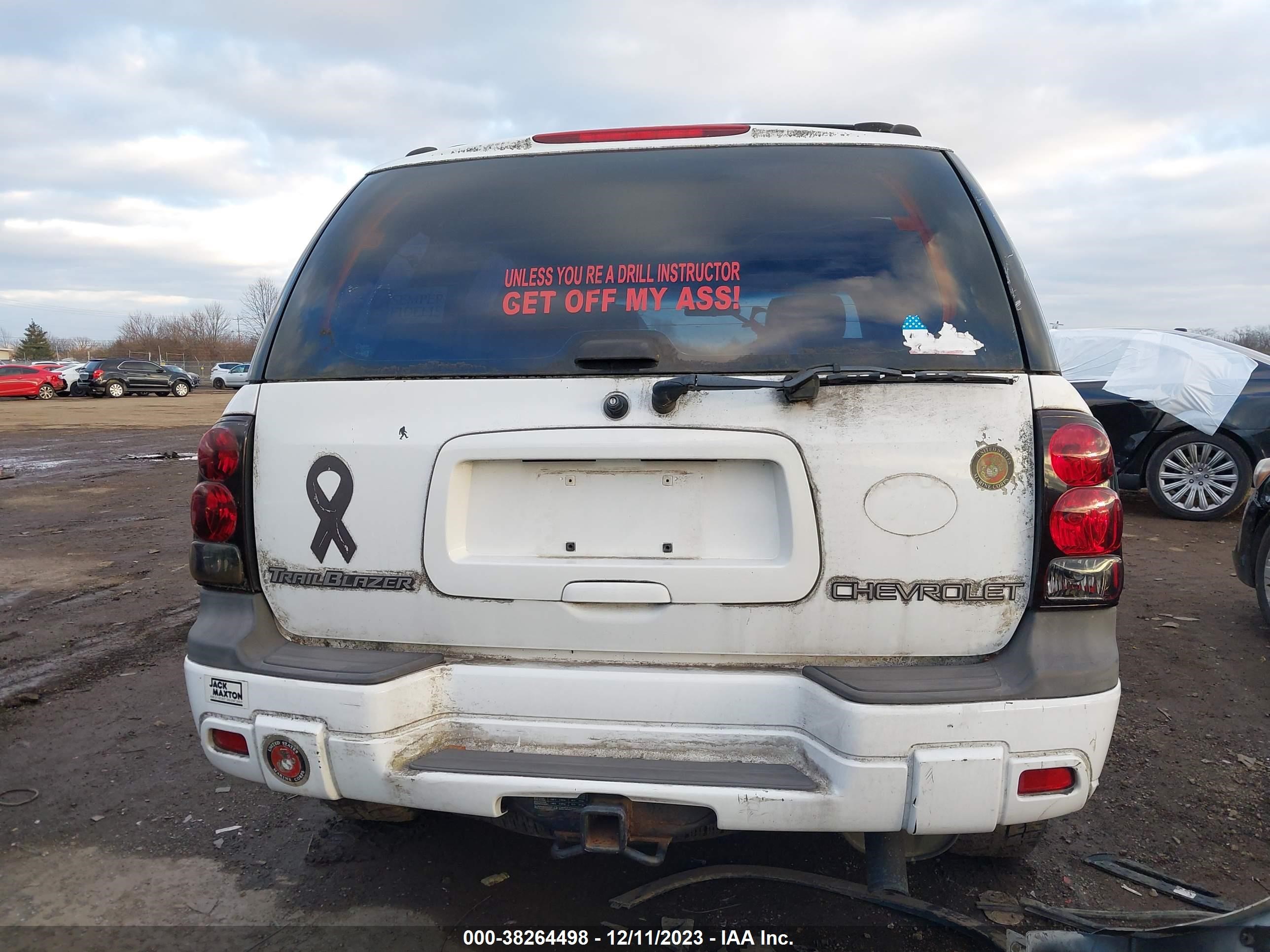 Photo 16 VIN: 1GNDT13S542276896 - CHEVROLET TRAILBLAZER 