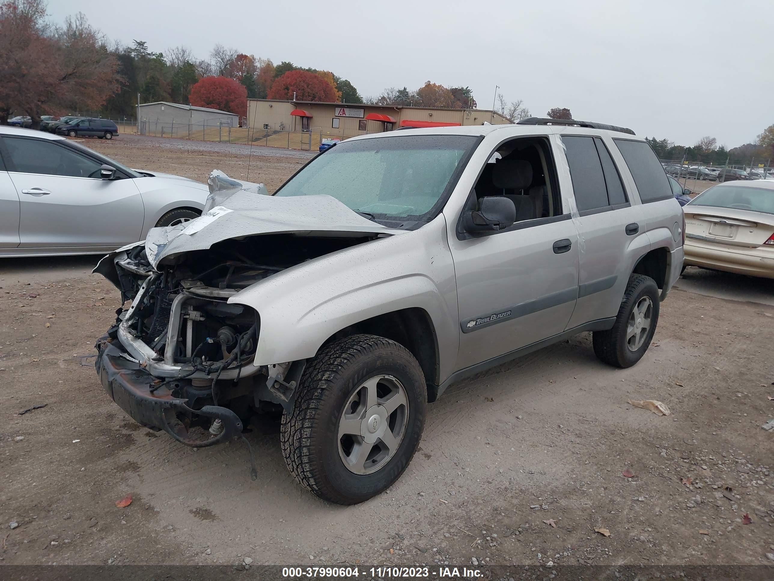 Photo 1 VIN: 1GNDT13S542368879 - CHEVROLET TRAILBLAZER 