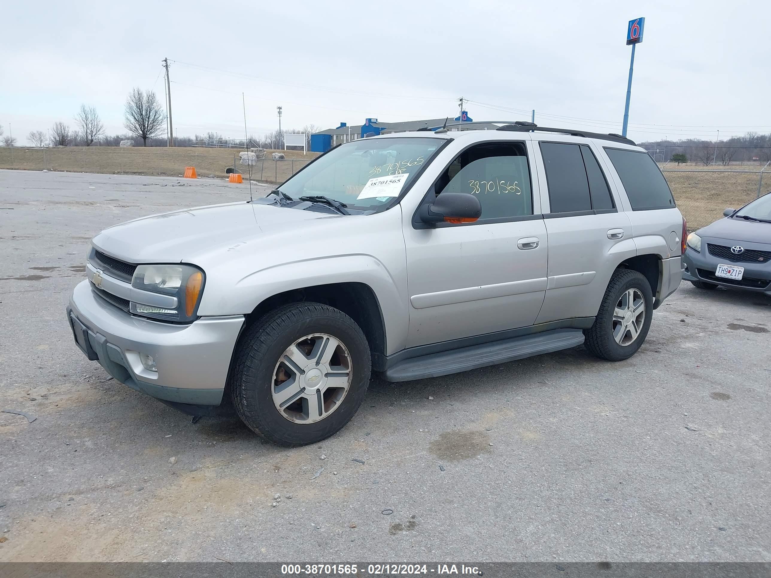 Photo 1 VIN: 1GNDT13S552199125 - CHEVROLET TRAIL BLAZ 