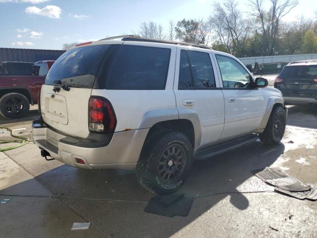 Photo 2 VIN: 1GNDT13S552261610 - CHEVROLET TRAILBLAZE 