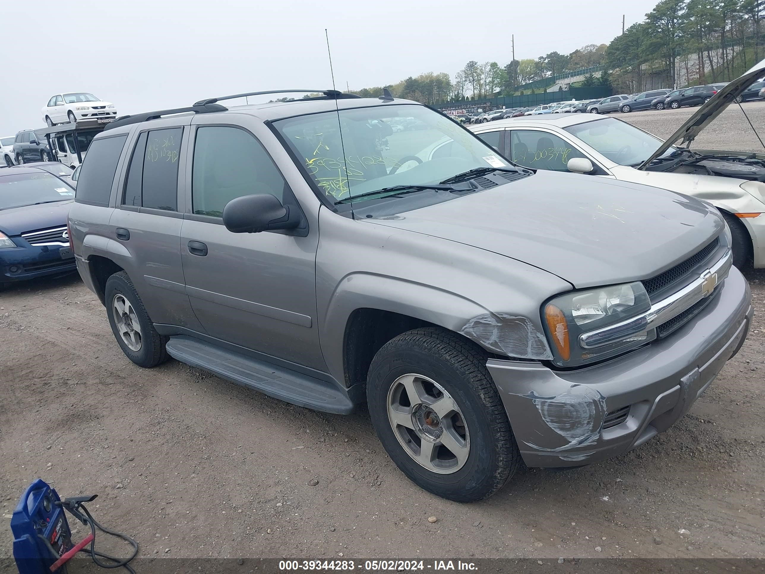 Photo 0 VIN: 1GNDT13S562206060 - CHEVROLET TRAILBLAZER 