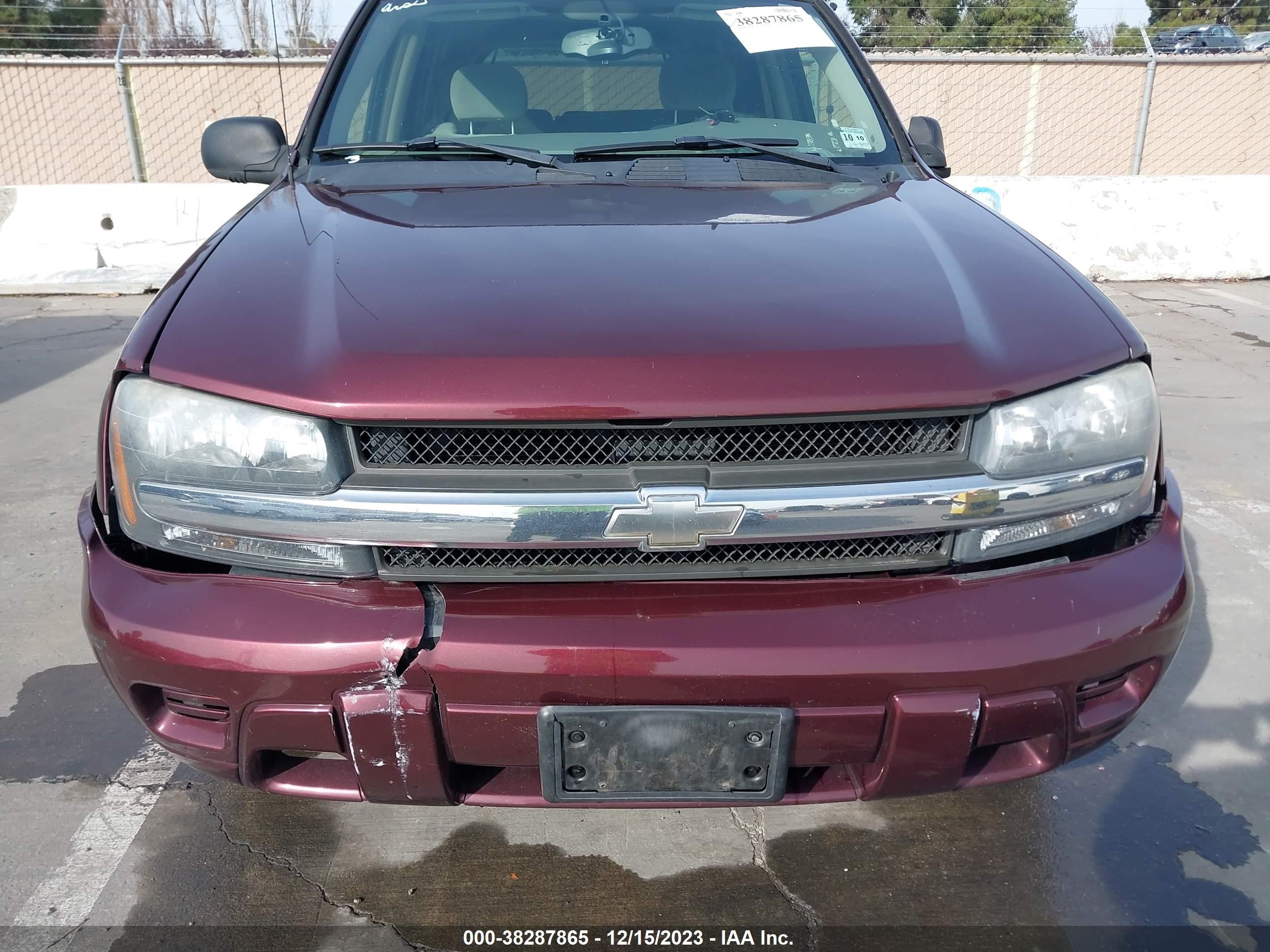 Photo 5 VIN: 1GNDT13S562207659 - CHEVROLET TRAILBLAZER 