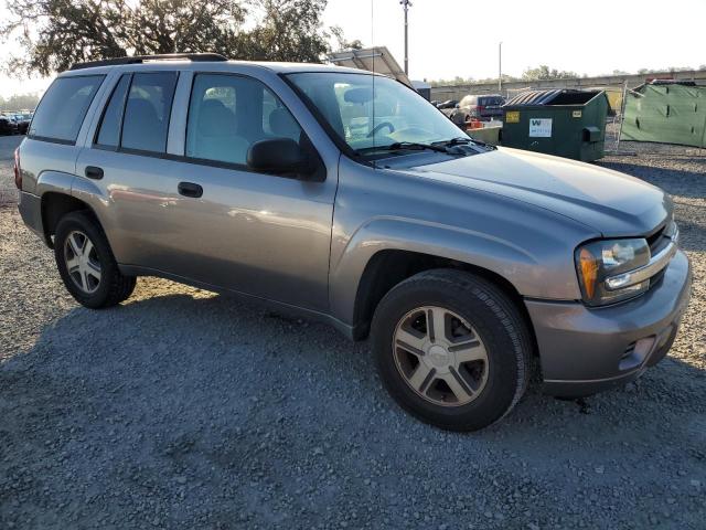 Photo 3 VIN: 1GNDT13S562266873 - CHEVROLET TRAILBLAZE 