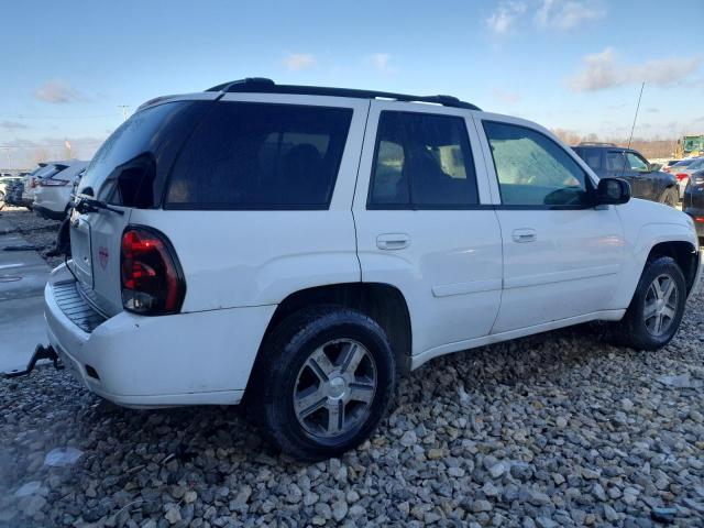 Photo 2 VIN: 1GNDT13S562341586 - CHEVROLET TRAILBLAZE 