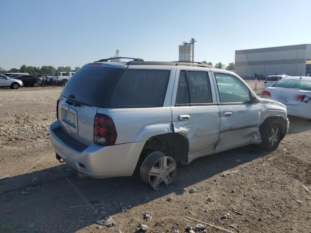 Photo 2 VIN: 1GNDT13S572179086 - CHEVROLET TRAILBLAZE 